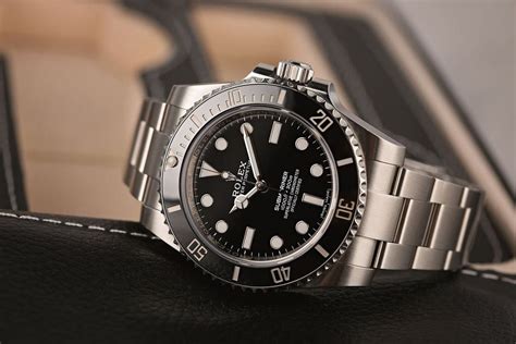 rolex submariner 11660 vs|rolex submariner 116610 for sale.